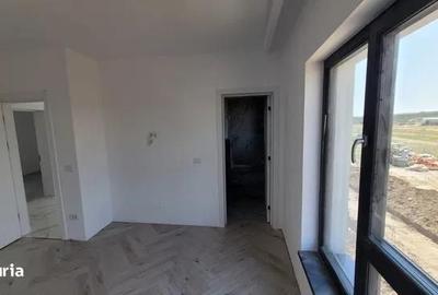 Casă individuală cu 4 camere cu Canalizare în Domnești - 10