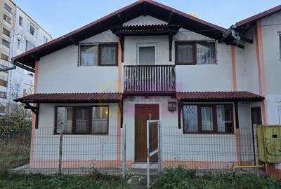 Casa de vanzare cu 3 camere in Campina - 17