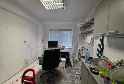 Calea Mosilor, 5 minute metrou Obor, stradal, vedere spate, bloc 1982, - 3