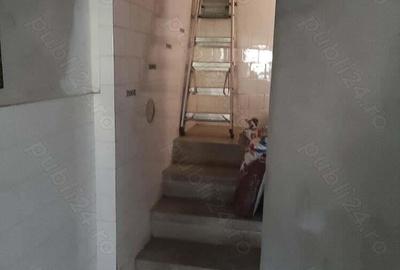 Casă cu 4 camere în Central - 2