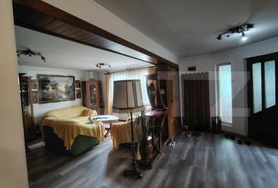 Casa cu mobilier premium si gradina spectaculoasa in Tarnaveni - 11