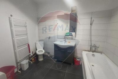 Apartament cu 5 camere semidecomandat în Ultracentral - 12