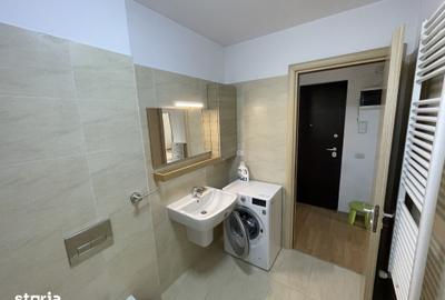 Apartament cu 2 camere decomandat în Titan