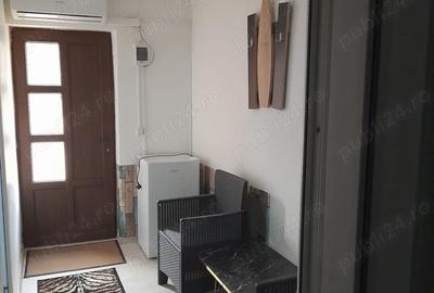 Spațiu comercial, de 40 mp, în Central - 8