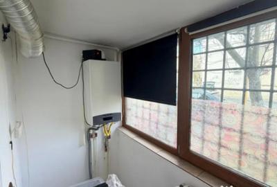 Apartament cu 2 camere decomandat în CET - 1