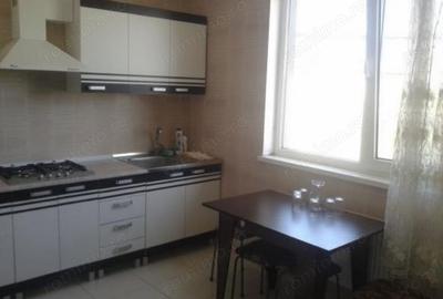 Apartament cu 2 camere decomandat în Vitan