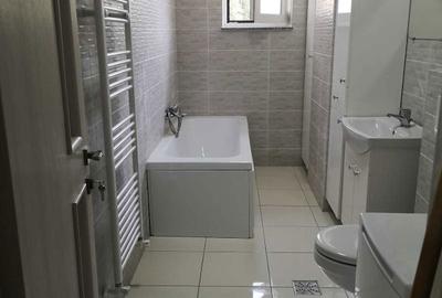 Apartament cu 2 camere decomandat în Central - 2