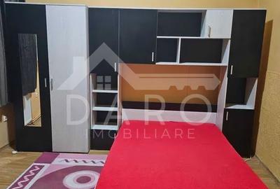 Garsonieră decomandată în Central - 7