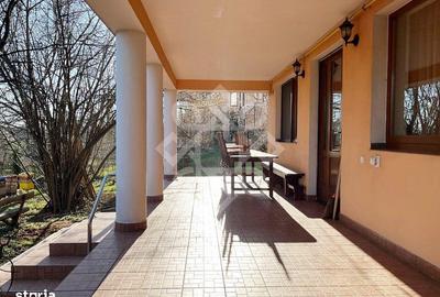 Casă cu 8 camere cu Teren 1270 Mp în Ciupercenii Noi - 5