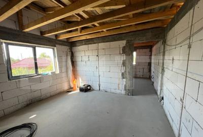 Casa P + 1 de 100 mp utili, cu 300 mp teren in zona Preajba - 10