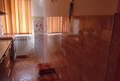 Apartament cu 3 camere, decomandat - 6