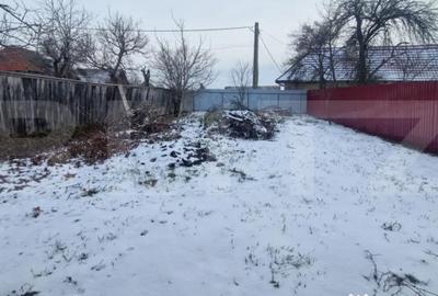 Casă cu 5 camere cu Canalizare în Central - 10