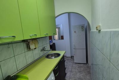 Costin Georgian Metrou,bl.reabilitat,et  5/10,decomandata,Amenajata,mobilata - 5