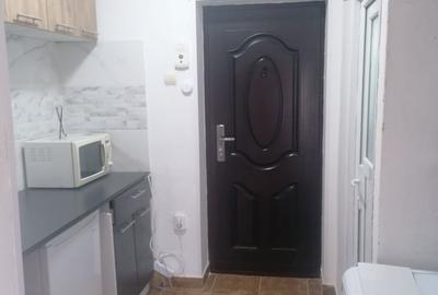 Garsonieră în Traian - 4