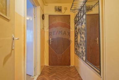Apartament cu 2 camere semidecomandat în Florilor - 6