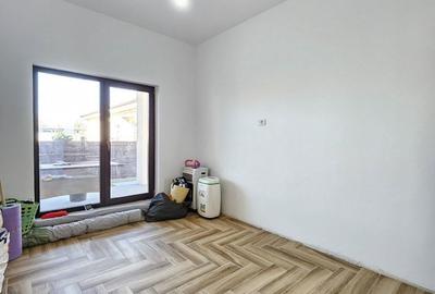 Casă cu 4 camere cu Canalizare în Ștefănești - 6