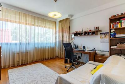 Casă cu 5 camere cu Teren 137 Mp în Barbu Văcărescu - 12