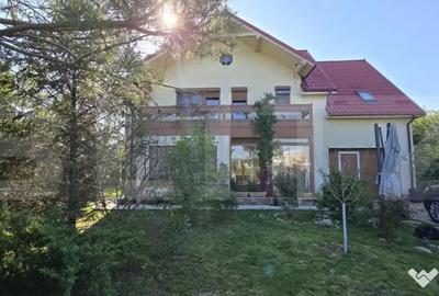 Casă cu 4 camere cu Teren 902 Mp în Central - 6