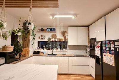 Duplex cu 5 camere cu Canalizare în Cristian - 16