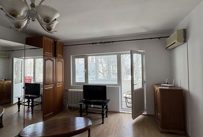 Garsonieră decomandată în Cotroceni