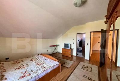 Casă cu 7 camere cu Teren 900 Mp în Central - 12