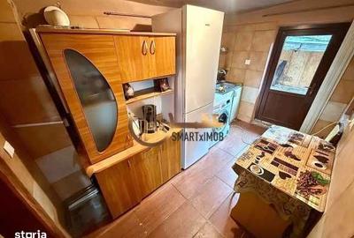 Casă cu 3 camere cu Teren 70 Mp în Central - 1