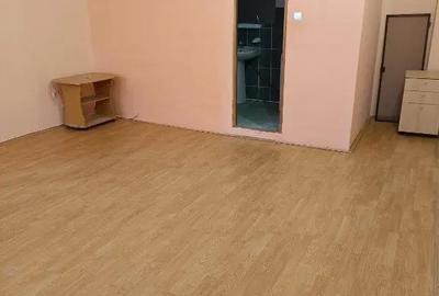Garsonieră nedecomandată în Central - 6