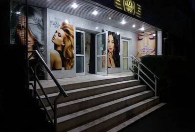 Spațiu comercial, de 60 mp, în Central - 3