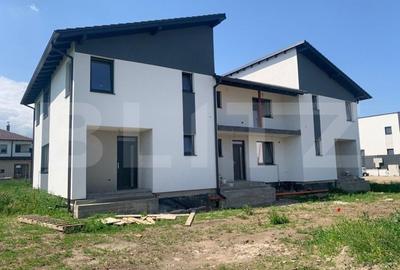 Triplex 110mp utili, 190 mp teren, si beci zona Cetate - 1