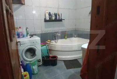 Casă cu 6 camere cu Teren 300 Mp în Central - 7