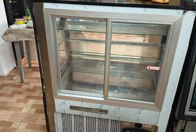 Spațiu comercial, de 90 mp, în Coteana - 1
