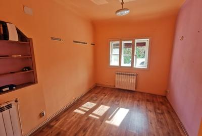 Casa individuala de vanzare in cartierul Iorga, parter+mansarda. - 5