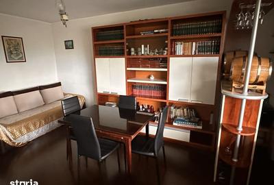 Apartament cu 4 camere decomandat în Central - 5