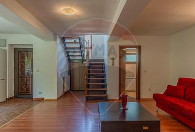 Casa CU POVESTE rezidential/ vacanta in Teliu cu 1700 mp ... - 9