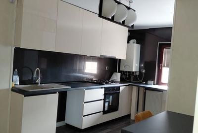 Apartament cu 2 camere decomandat în Central - 2