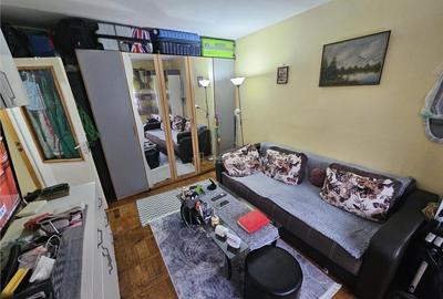 Resita, Garsoniera, Mobilata Utilata, Calea Caransebesului - 3