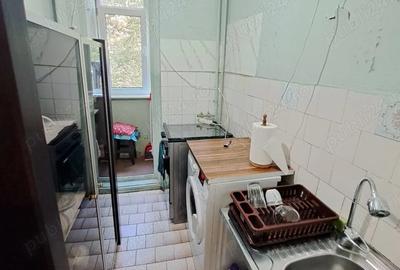 Vand apartament 3 camere,semidecomandat, 44mp,Militari-Apusului - 6