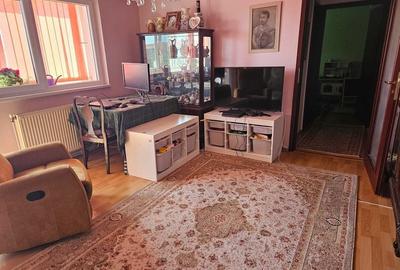 Dambovita | 3 Camere | Centrala Proprie | Bloc Izoolat. - 2