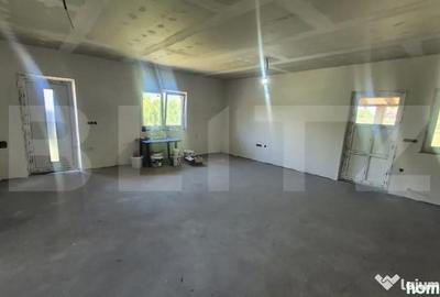 Casă cu 3 camere cu Teren 500 Mp în Lazuri - 11