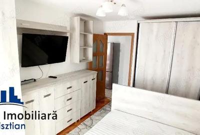 Apartament cu 2 camere decomandat în Micro 14 - 4