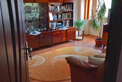 Apartament cu 2 camere decomandat în Satu Nou - 4