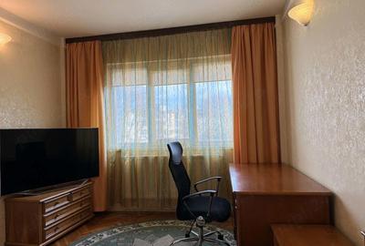 Apartament cu 2 camere decomandat în Central - 1