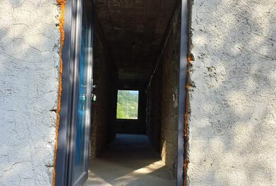 Casa in Comuna Rucar, Arge?, strada Scari?oara - 7