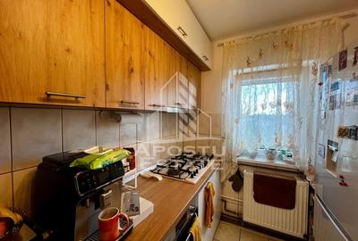 Apartament 3 camere,centrala proprie,boxa,zona Lipovei - 10