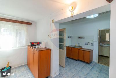 Spațiu comercial, în Central - 14