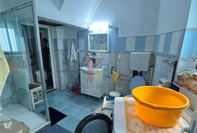 CASA 3 camere, zona Centru Istoric, Caramida, Teren - 117 mp - 1