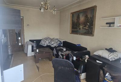 Apartament cu 3 camere decomandat în Titan - 8