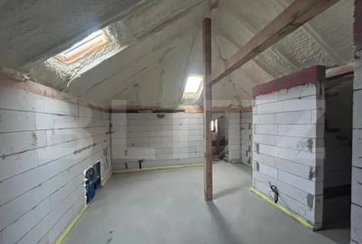 Casă cu 4 camere cu Teren 700 Mp în Central - 5