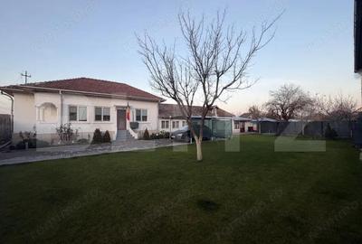 Casă cu Teren 1136 Mp în Popoveni - 13