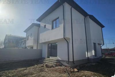 Casă cu 4 camere cu Canalizare în Prelungirea Ghencea - 5